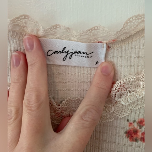 Carly Jean Los Angeles Julia Rose & Lace Tank - Picture 5 of 6